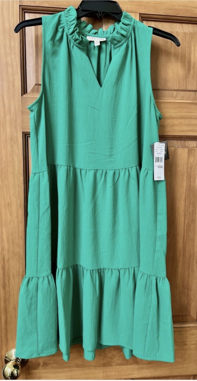 52 Seven Kelly Green Tiered Sleeveless Ruffle Midi Dress M Preppy Summer Coastal